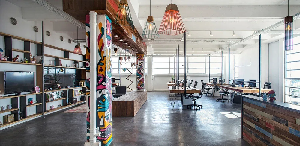 Industrial style office design: features and advantages