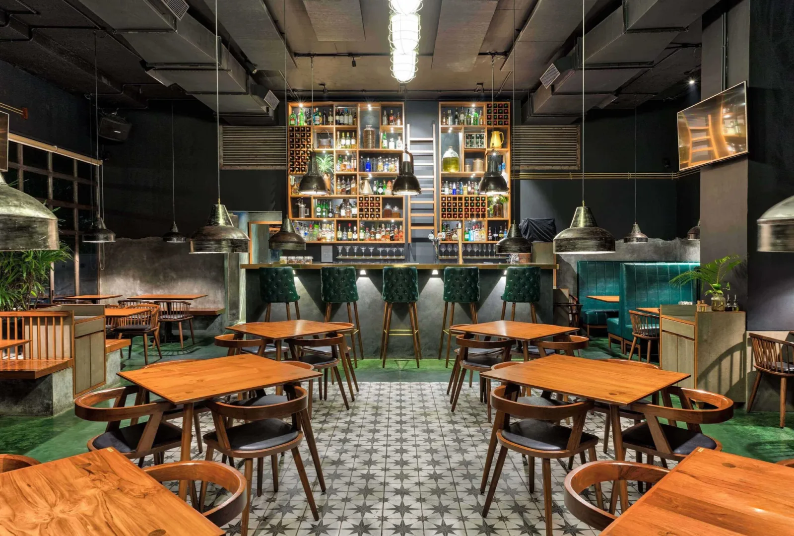 Restaurants & cafés