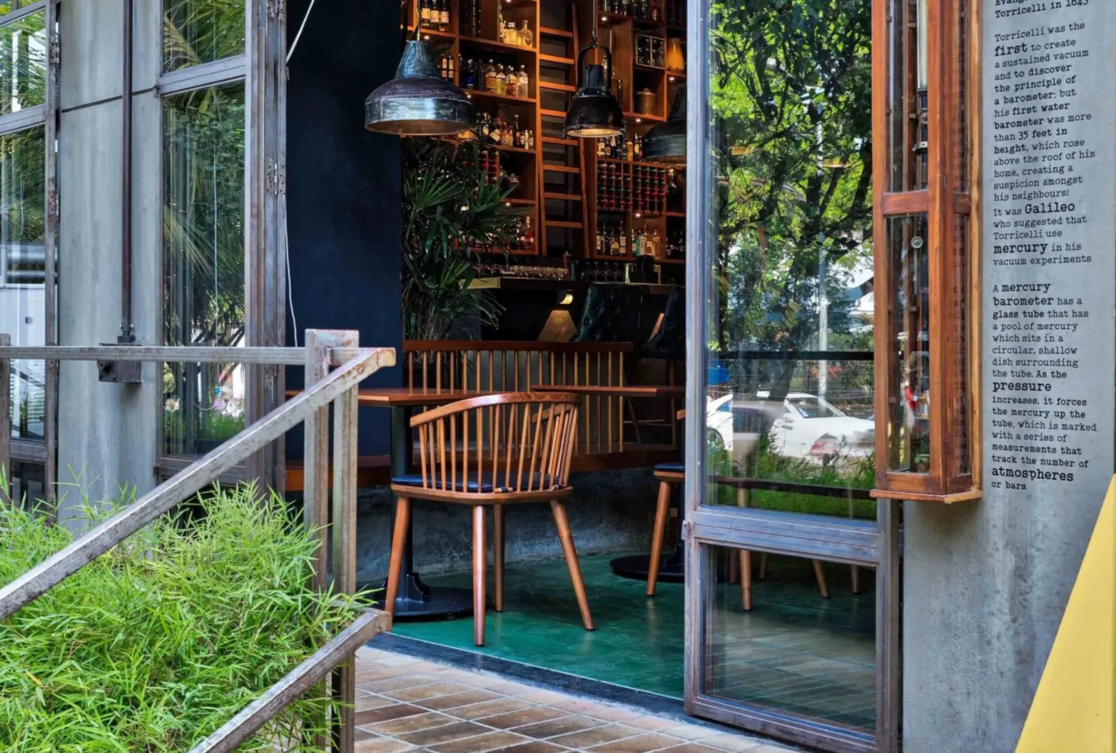 Tan Cang Restaurant — photo 4