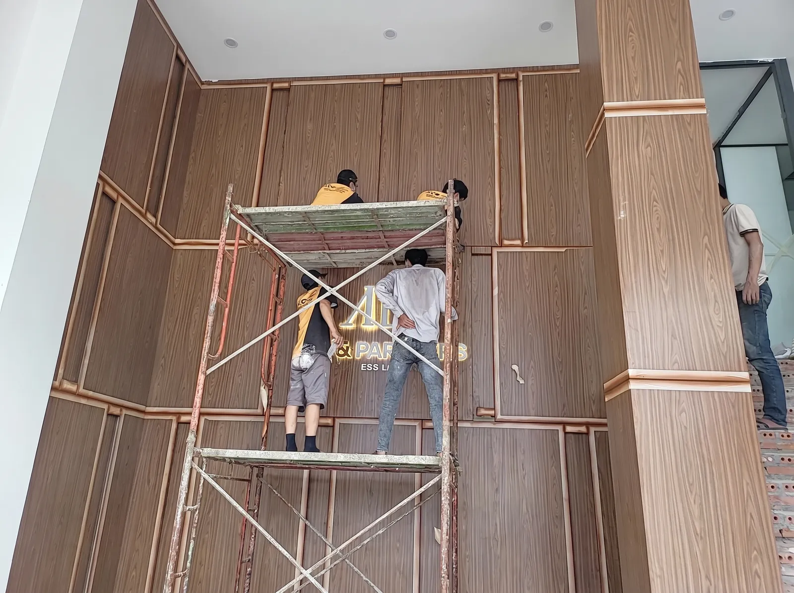 ALB & Partners Turnkey Office — Bình Thạnh District — on-site construction 5