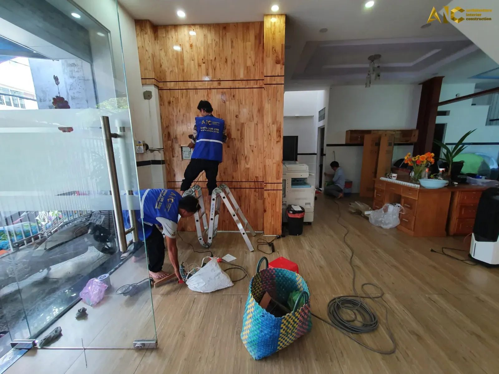 Thiết kế và thi công văn phòng XBOT — ảnh thi công 2