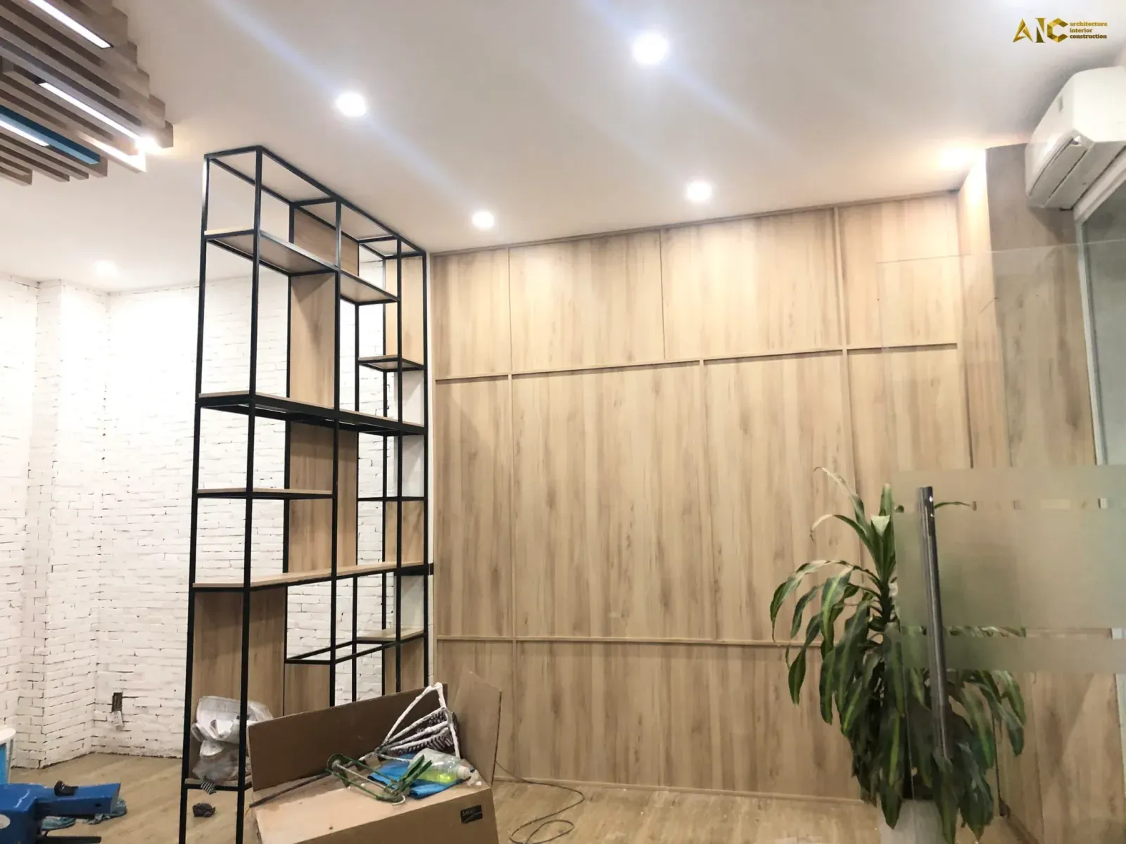 Thiết kế và thi công văn phòng XBOT — ảnh thi công 5